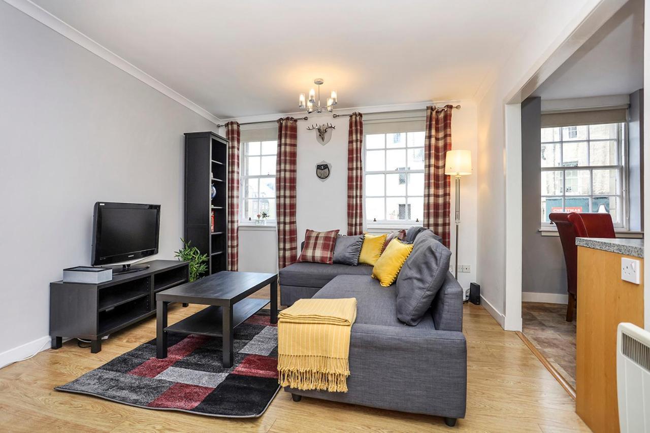 Joivy Cosy 1 Bed Flat Next To Grassmarket And Royal Mile Apartment Edinburgh Bagian luar foto