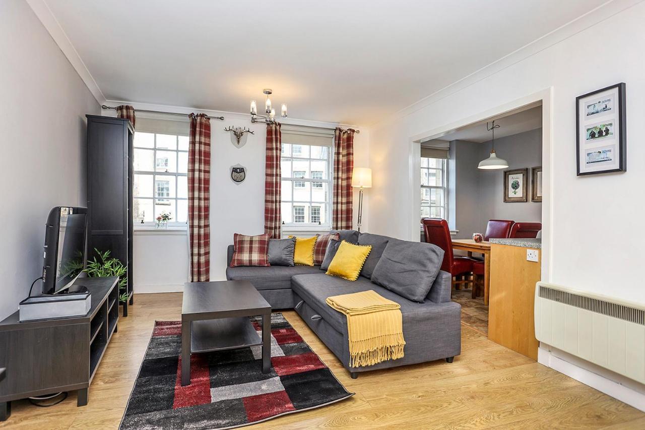 Joivy Cosy 1 Bed Flat Next To Grassmarket And Royal Mile Apartment Edinburgh Bagian luar foto