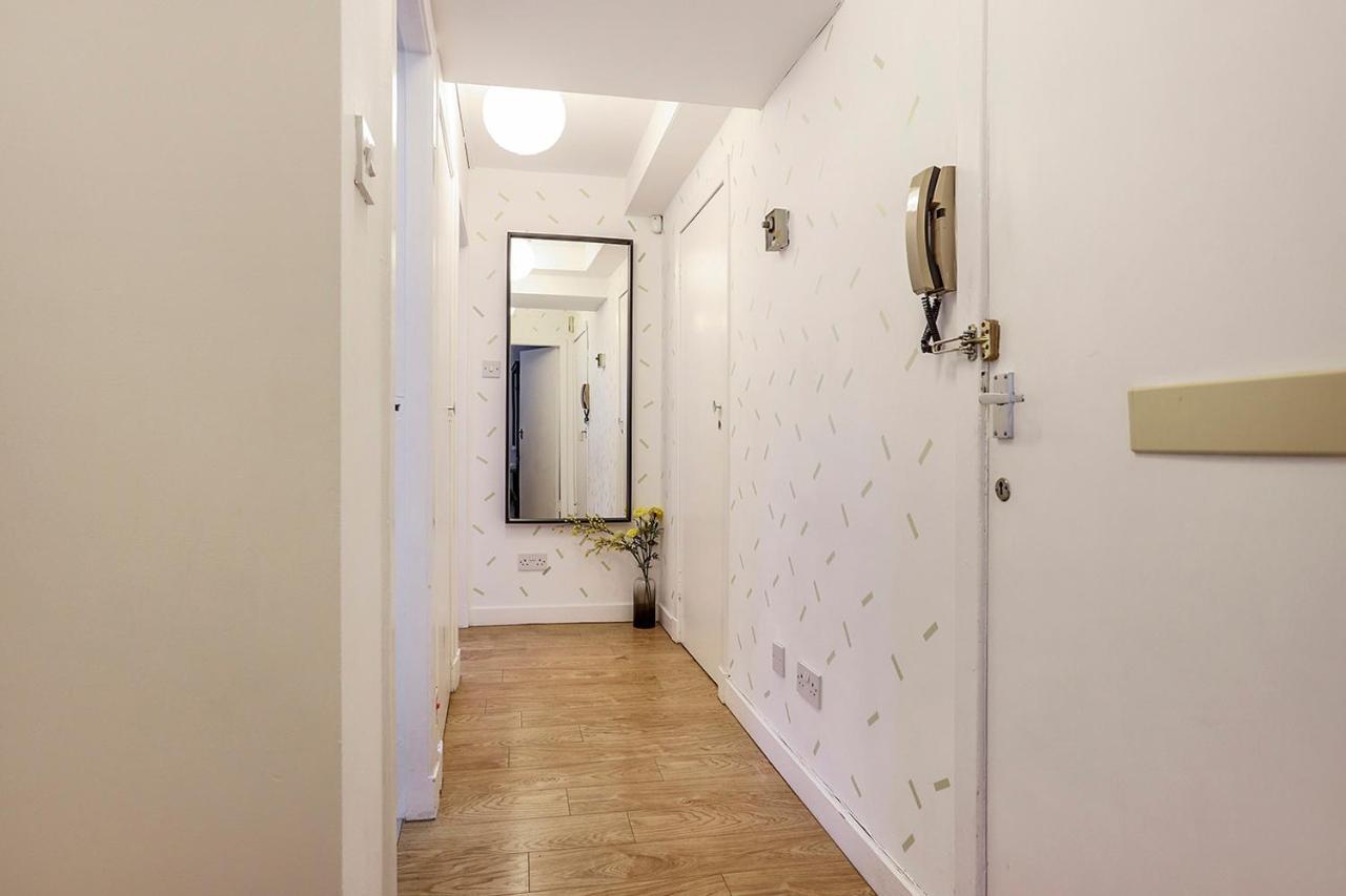 Joivy 1 Bed Flat, Heart Of Grassmarket Edinburgh Bagian luar foto